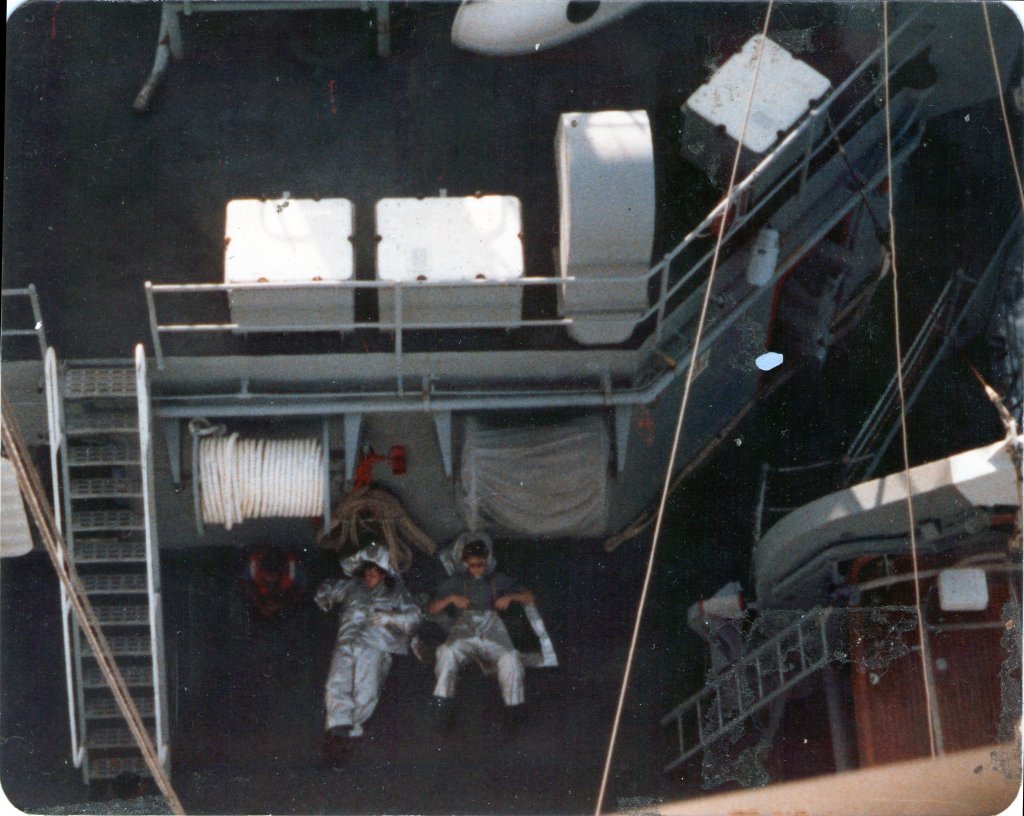 ussmoinesterflightquarters_01.jpg